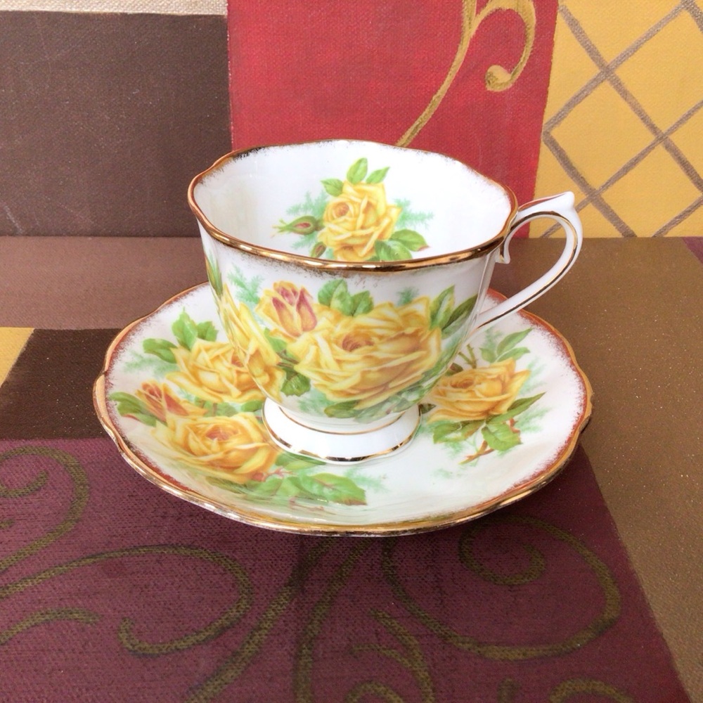 Royal Albert Tea Rose Teacup And Saucer